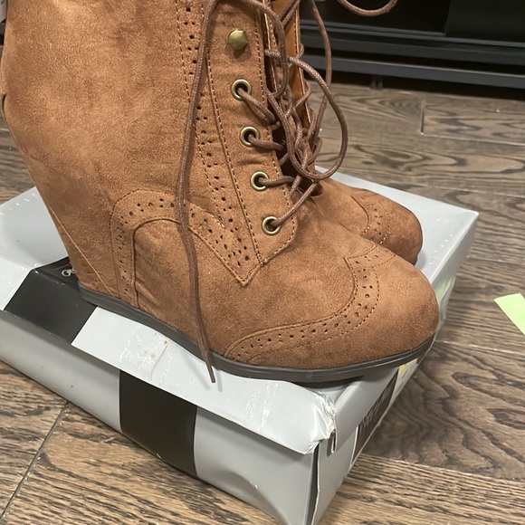 Mossimo Kylin Lace Up Wedge Booties - Picture 4 of 5